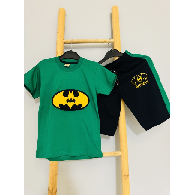 Komplet dziecięcy zielony spodenki bluzka motyw batman 104