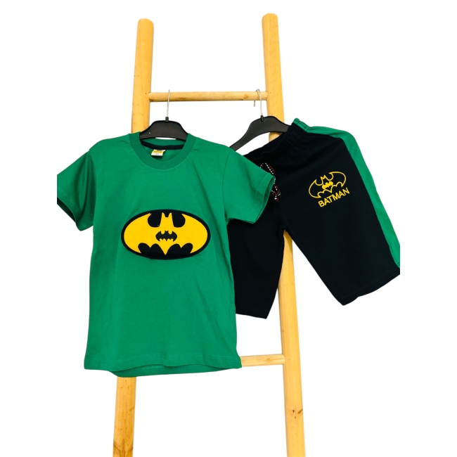 Komplet dziecięcy zielony spodenki bluzka motyw batman 104